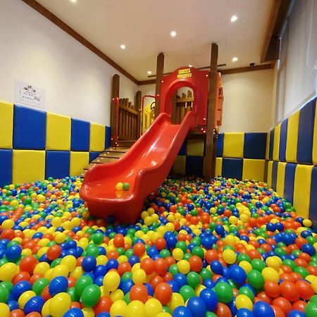 Hualien Holiday Hotel Екстериор снимка