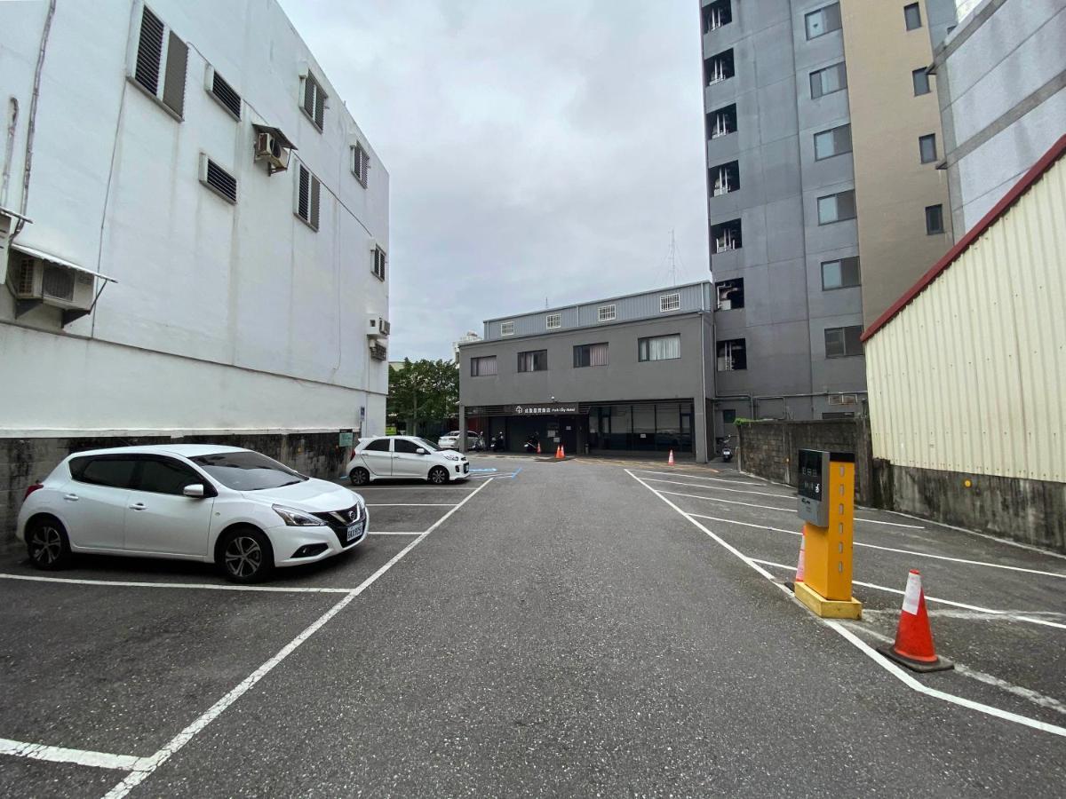 Hualien Holiday Hotel Екстериор снимка