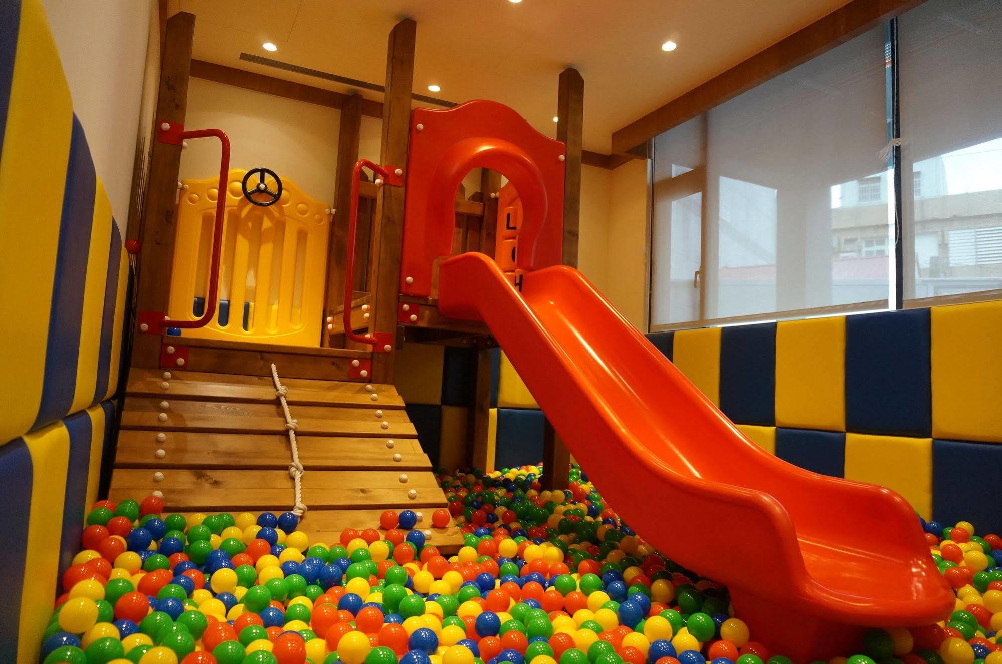 Hualien Holiday Hotel Екстериор снимка